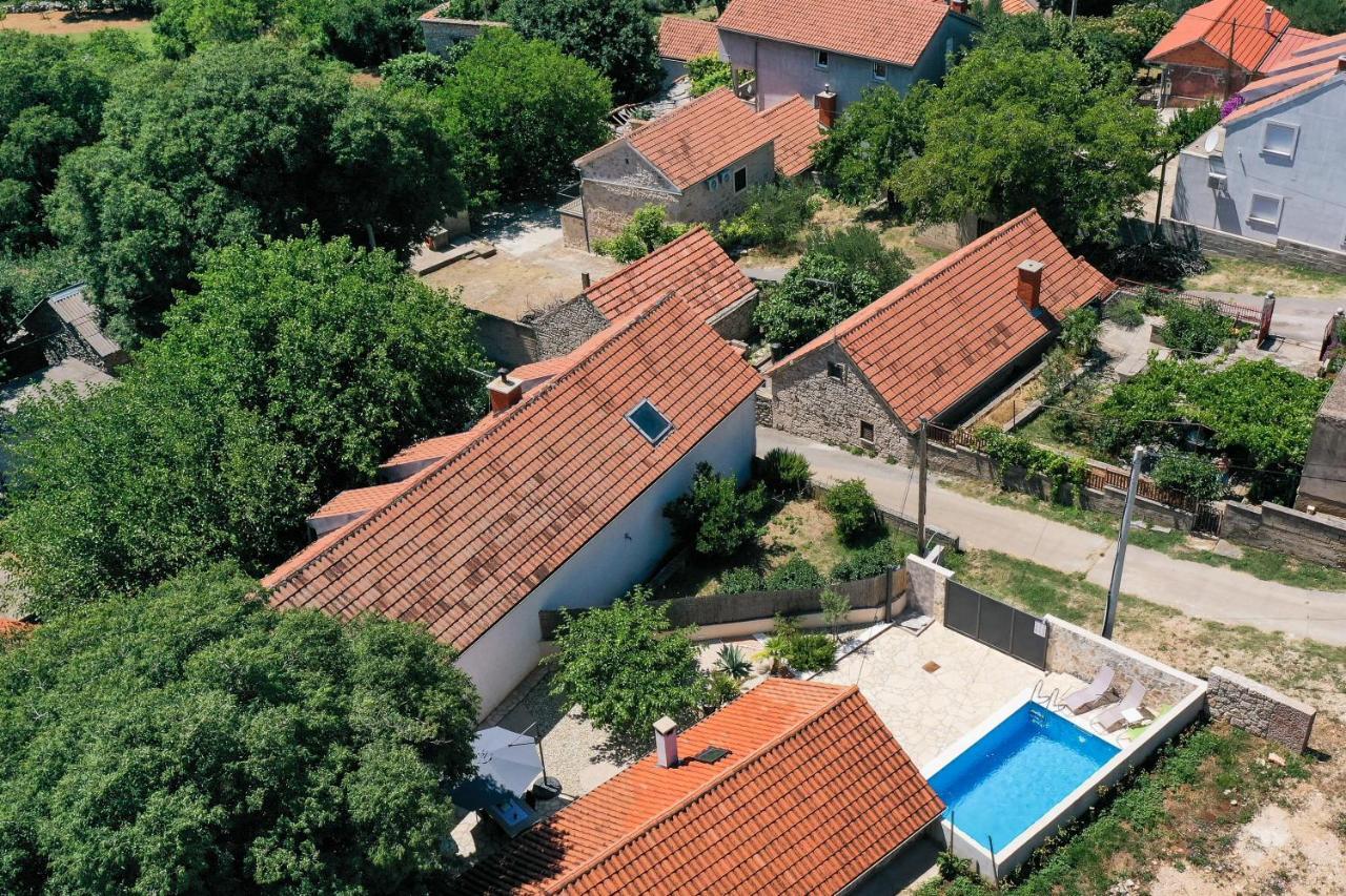 Holiday House Manuela Kruševo Exteriör bild